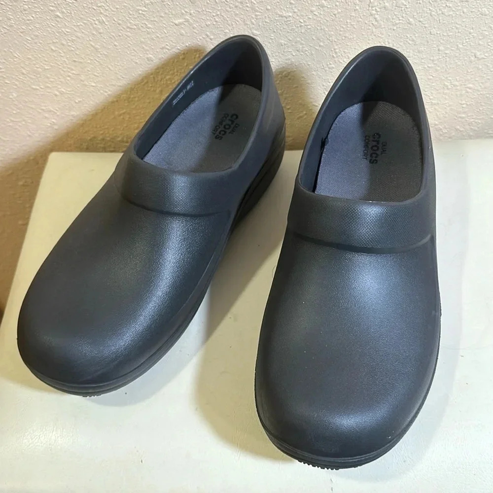Crocs Womens Black Work Clogs - Slip-On Comfort